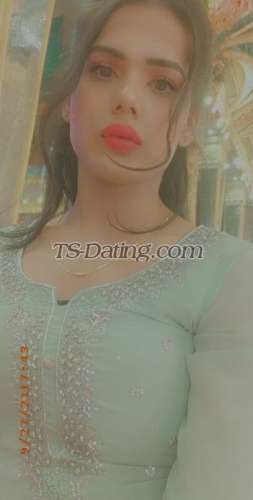 trans girl NauraKhan 1330801 trans girl NauraKhan 1330801